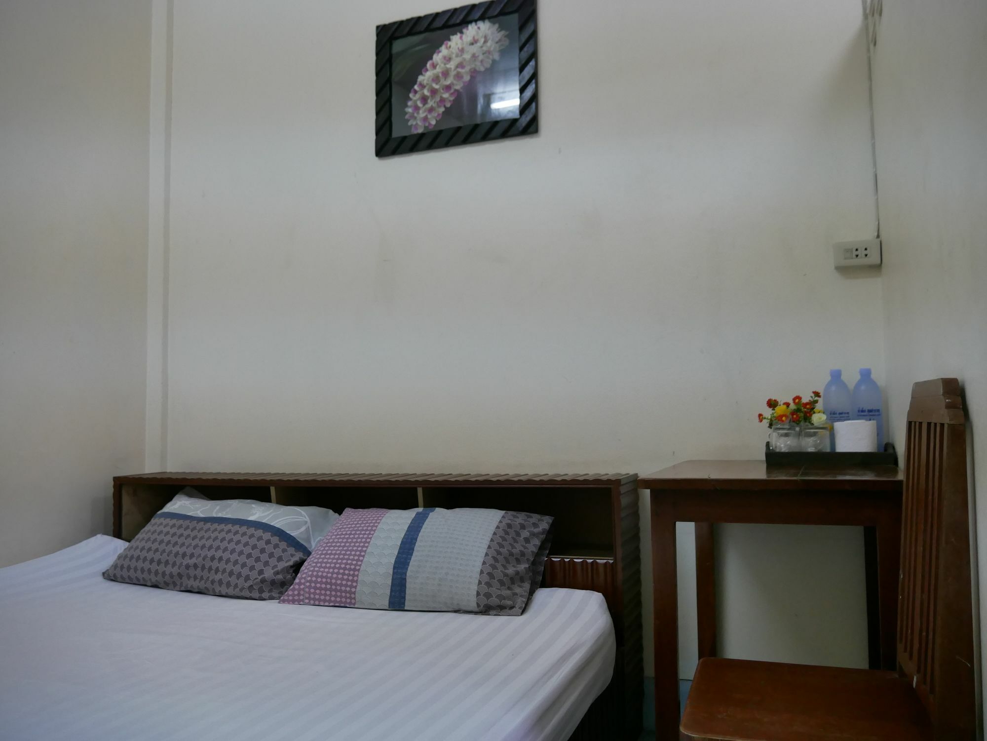 Vitoonguesthouse2Fanrooms & Aircondition Szukhothaj Kültér fotó