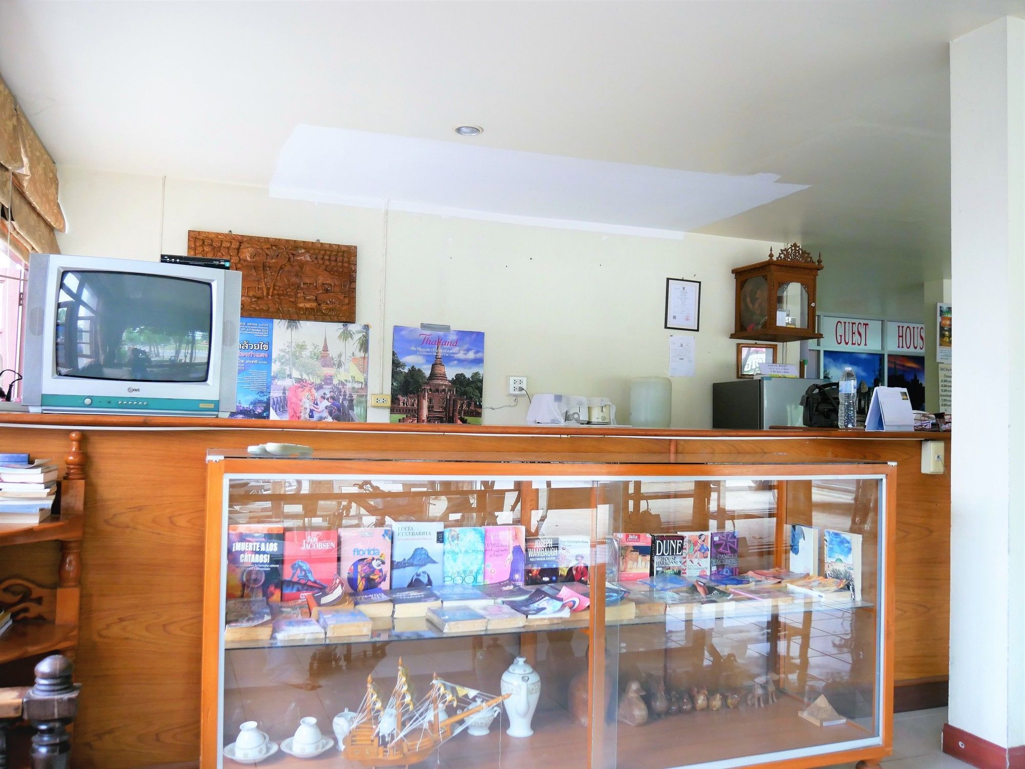 Vitoonguesthouse2Fanrooms & Aircondition Szukhothaj Kültér fotó