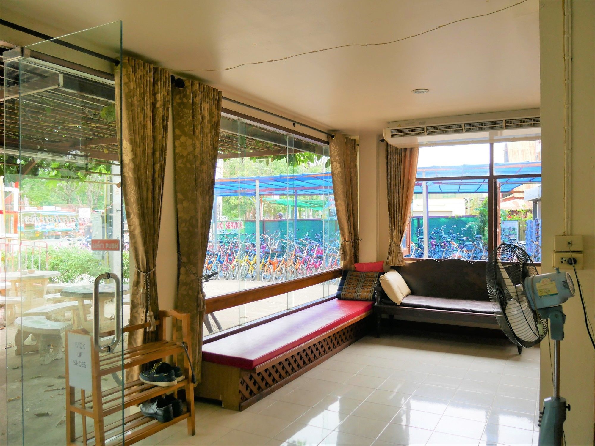 Vitoonguesthouse2Fanrooms & Aircondition Szukhothaj Kültér fotó